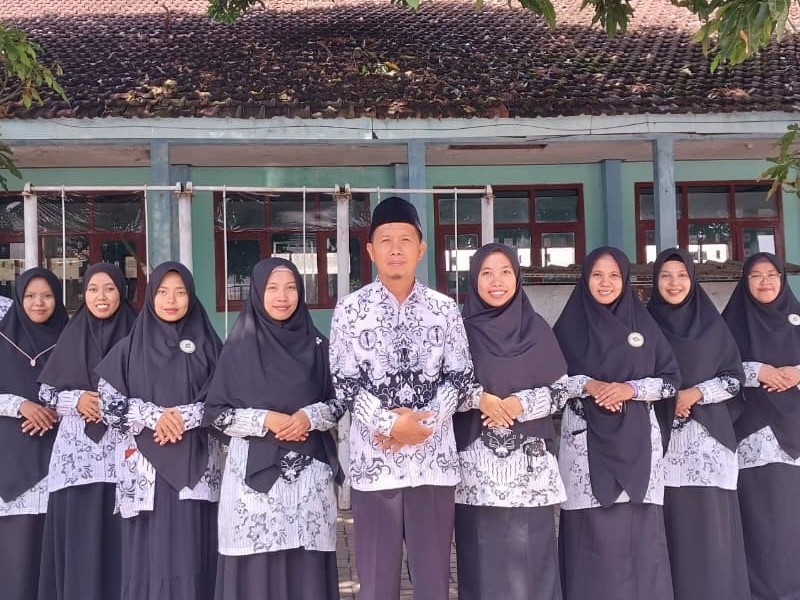 HUT PGRI KE-80 DAN HARI GURU NASIONAL